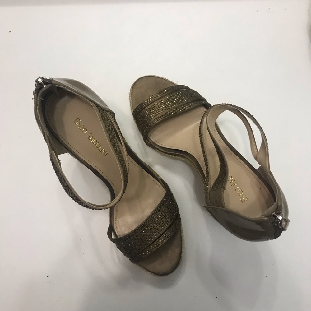Enzo Angiolini wedges